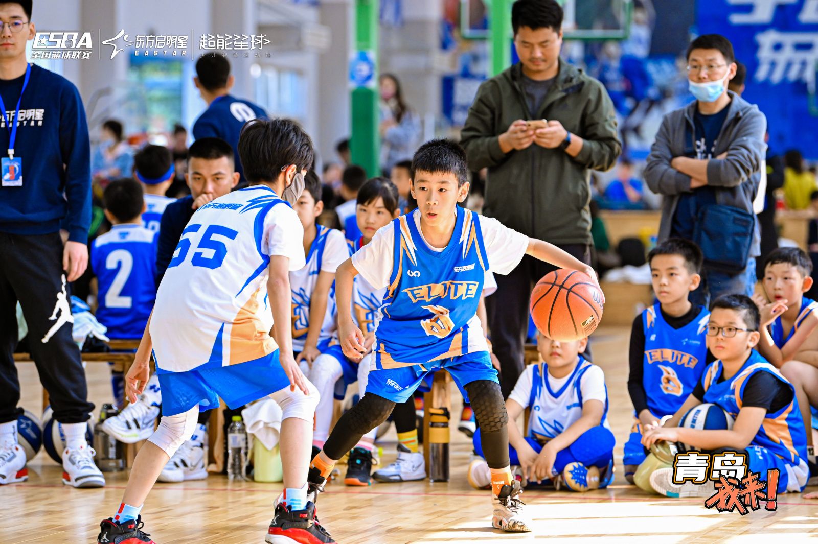 包含智能科技助力中国篮球比赛直播体验升级的词条