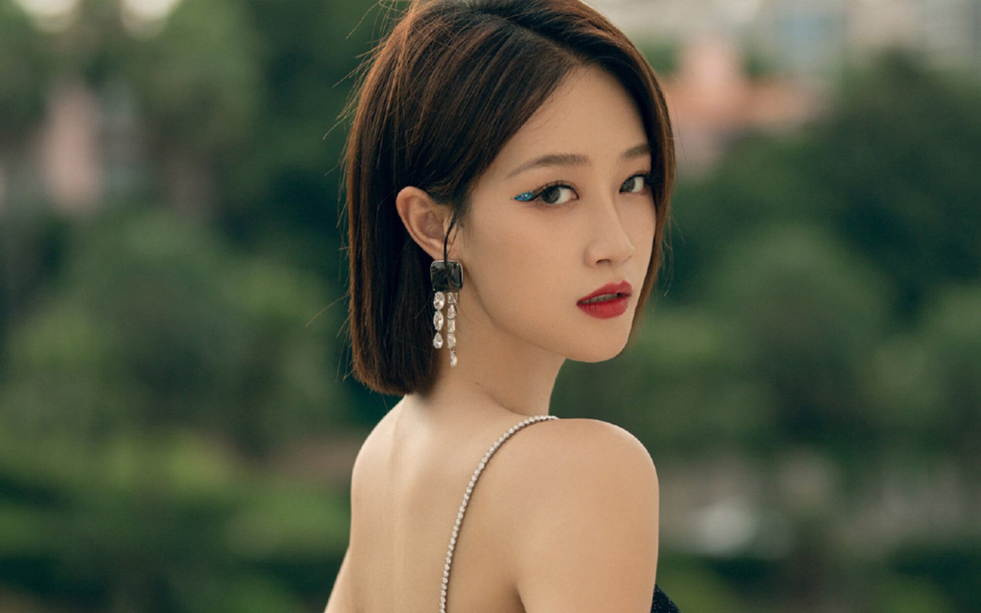 法甲球队采用个性化恢复模型优化比赛间训练安排，法甲联赛特性